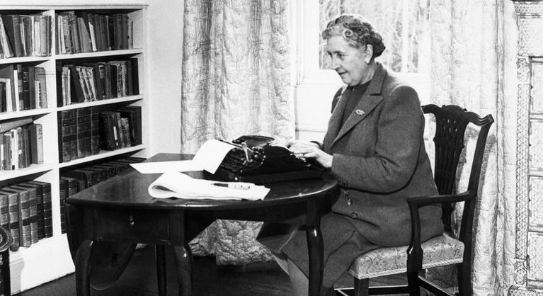 Agatha Christie soha nem hallott titkait fedi fel egy 1955-ös interjú