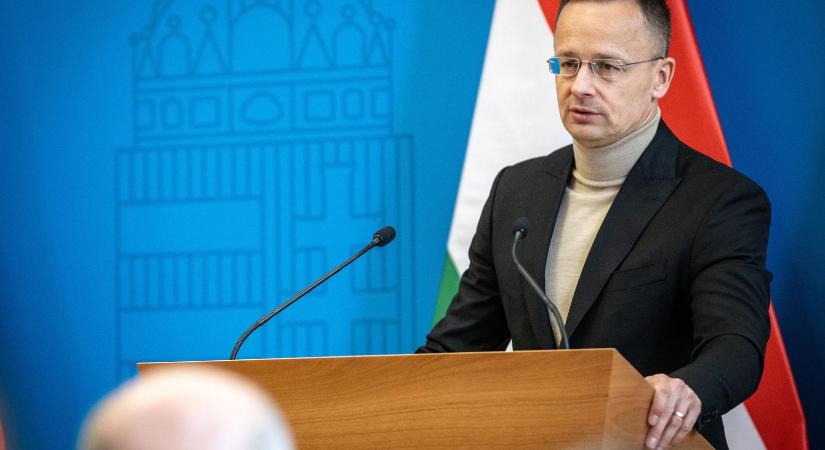 Szijjártó Péter: Nem avatkoznak be az oroszok a parlamenti választásba