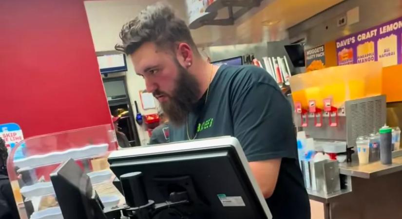Beúszott a gyorsétterem: amit az egyik vendég ezután tesz, hihetetlen