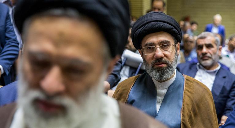 Irán legfelsőbb vezetője győzelmet hirdetett az Egyesült Államok és Izrael felett