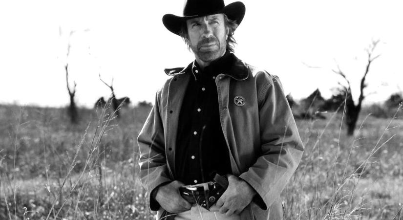 Meghalt Chuck Norris, az akciófilmek legendája és a mémkultúra halhatatlan ikonja
