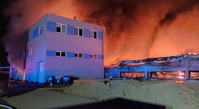 Palesztinbarát szélsőségesek gyújtogattak Csehországban