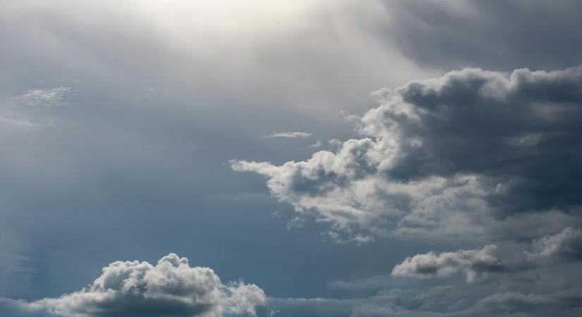 Közeledik a felmelegedés, kezdenek eltűnni az esőfelhők: ilyen időjárás vár ránk a hétvégén