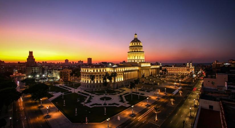 Tízezrek várnak egyszerű rutinműtétekre, a világ szeme láttára omlik össze Kuba