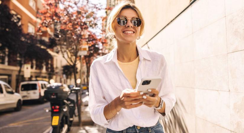 Csak a felhők tréfálhatnak meg, de kár lenne ezt a napot a monitor előtt tölteni!