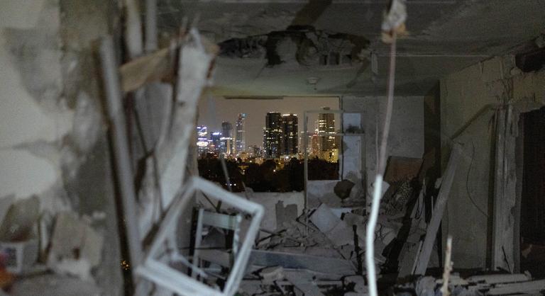 Irán halálos fenyegetést küldött a világnak, az üdülők és a strandok is célponttá válnak - Az Index percről percre tudósítása a közel-keleti eseményekről