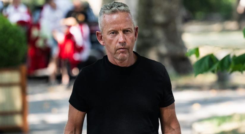 Közös képet posztolt Schóbert Norbi Orbánnal: Hajrá, Viktor! Hajrá, igazi honvédő miniszterelnök!