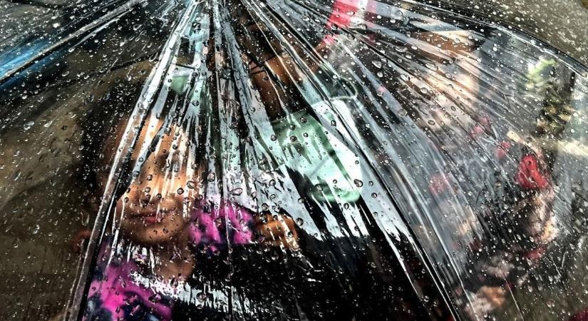 Ez történt a héten a világban, fotógalérián a legfontosabb történések: sötétség, konfliktus és reflektorfény