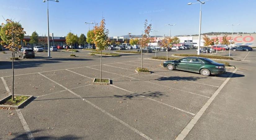 Erre aztán végképp nem számított a vásárló a miskolci boltban! Nem mindennapi, ami vele történt