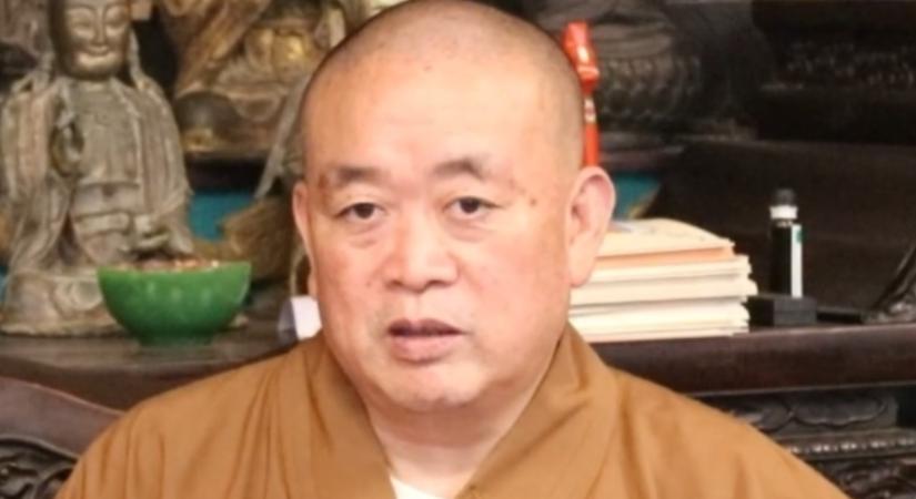 Vádat emeltek Kínában a híres saolin templom apátja ellen csalás és sikkasztás miatt