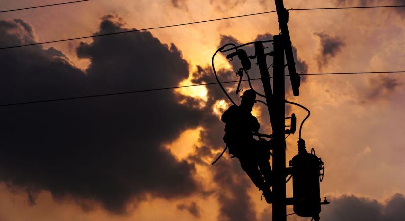 Sötétségbe borul Baranya – 13 településen lesz áramszünet a jövő héten