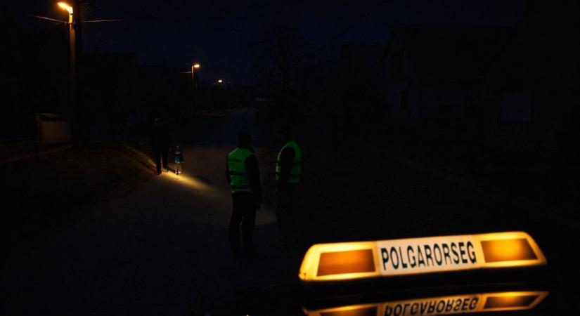 Eszméletlen éjszaka Pécsen: lerobbant egy vajúdó kismamával a kórházba siető autó
