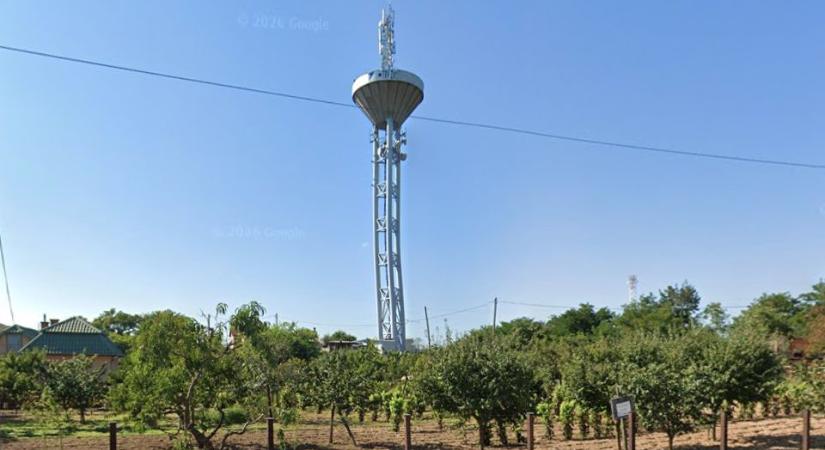 Egy hétig nem „dolgozik” a téglási víztorony