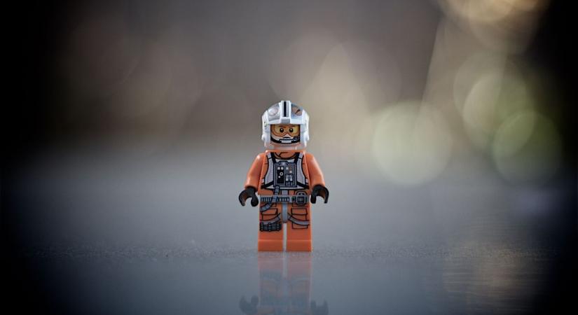 Kincsvadászat indul Veszprémben: 100 LEGO minifigura vár rád a városban!