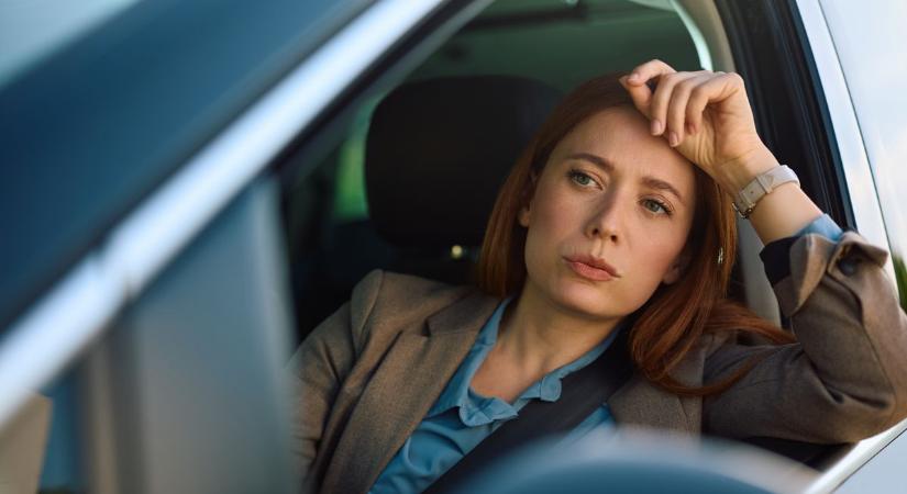 Bérletem van, helyem nincs, pénzért keringőzöm