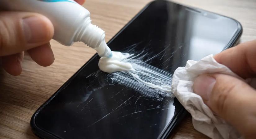 Fogkrém karcolásokra? Ez valószínűleg a legnagyobb hiba, amit elkövethetsz