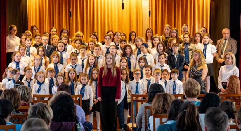 SZE: az érzelmi intelligencia fejlesztése állt a Tanítók napja középpontjában