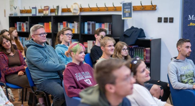 Bővíti képzési programját az MCC Vezetőképző Akadémiája