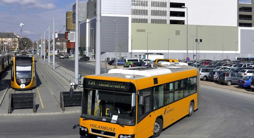 Bajban a Volánbusz, őrületes pénzeket ígérnek a leendő sofőröknek, csak jöjjenek